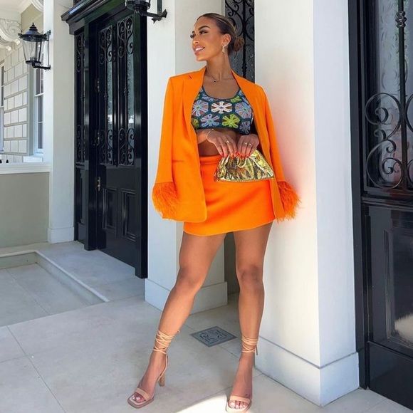 NWT Zara 2 Piece Floral Crochet Knit Top And Skirt - Picture 2 of 16